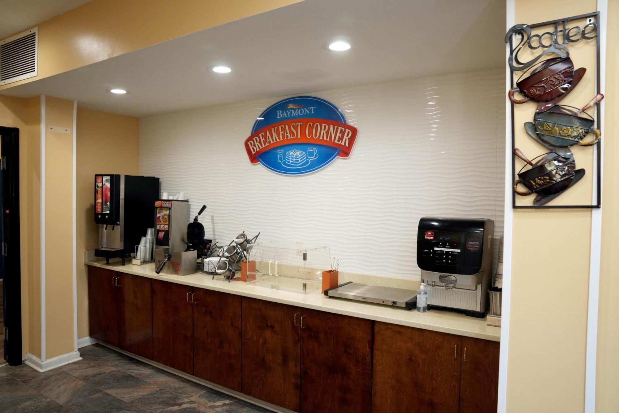 Baymont Inn & Suites Manning Buitenkant foto