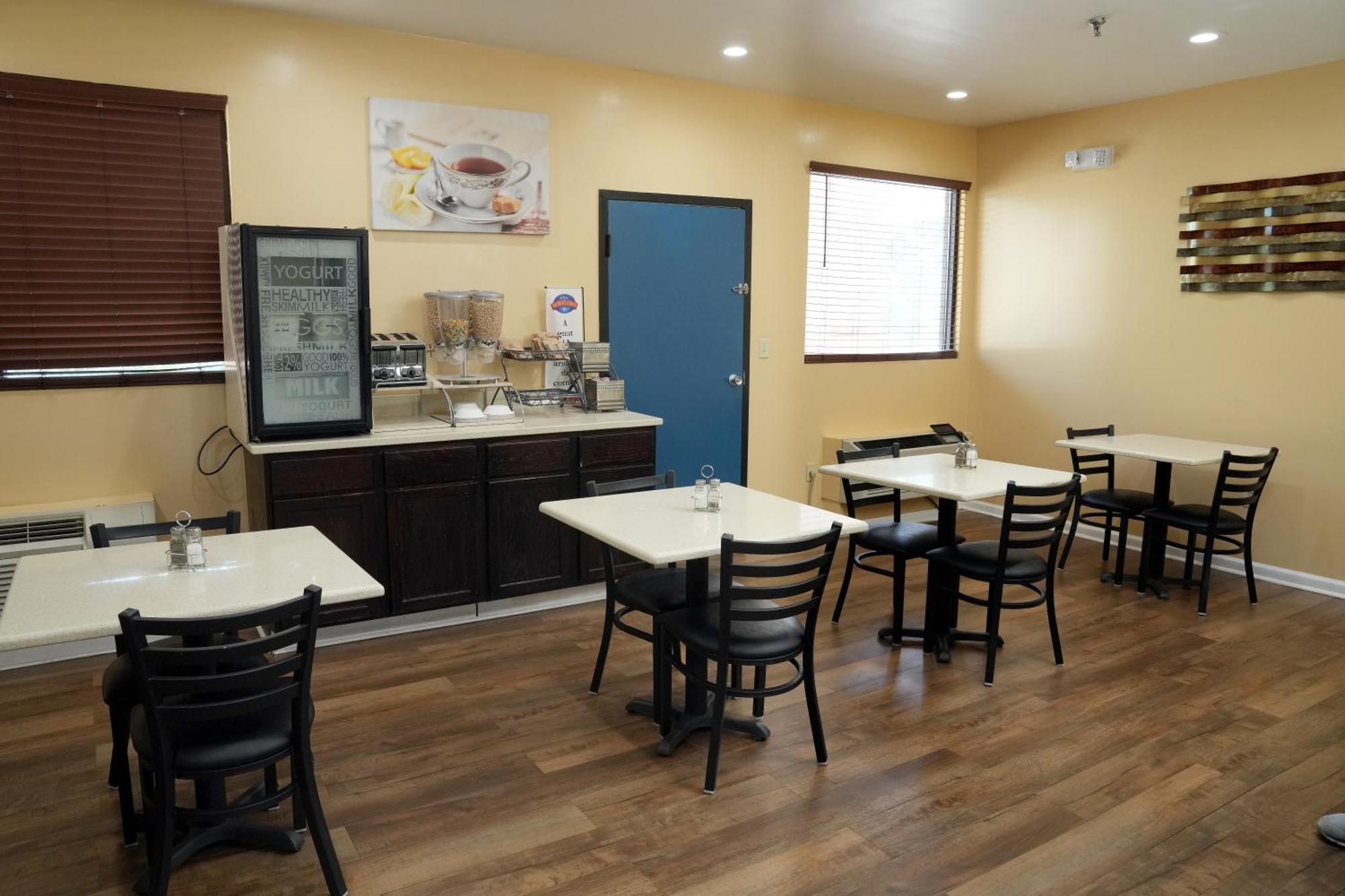 Baymont Inn & Suites Manning Buitenkant foto