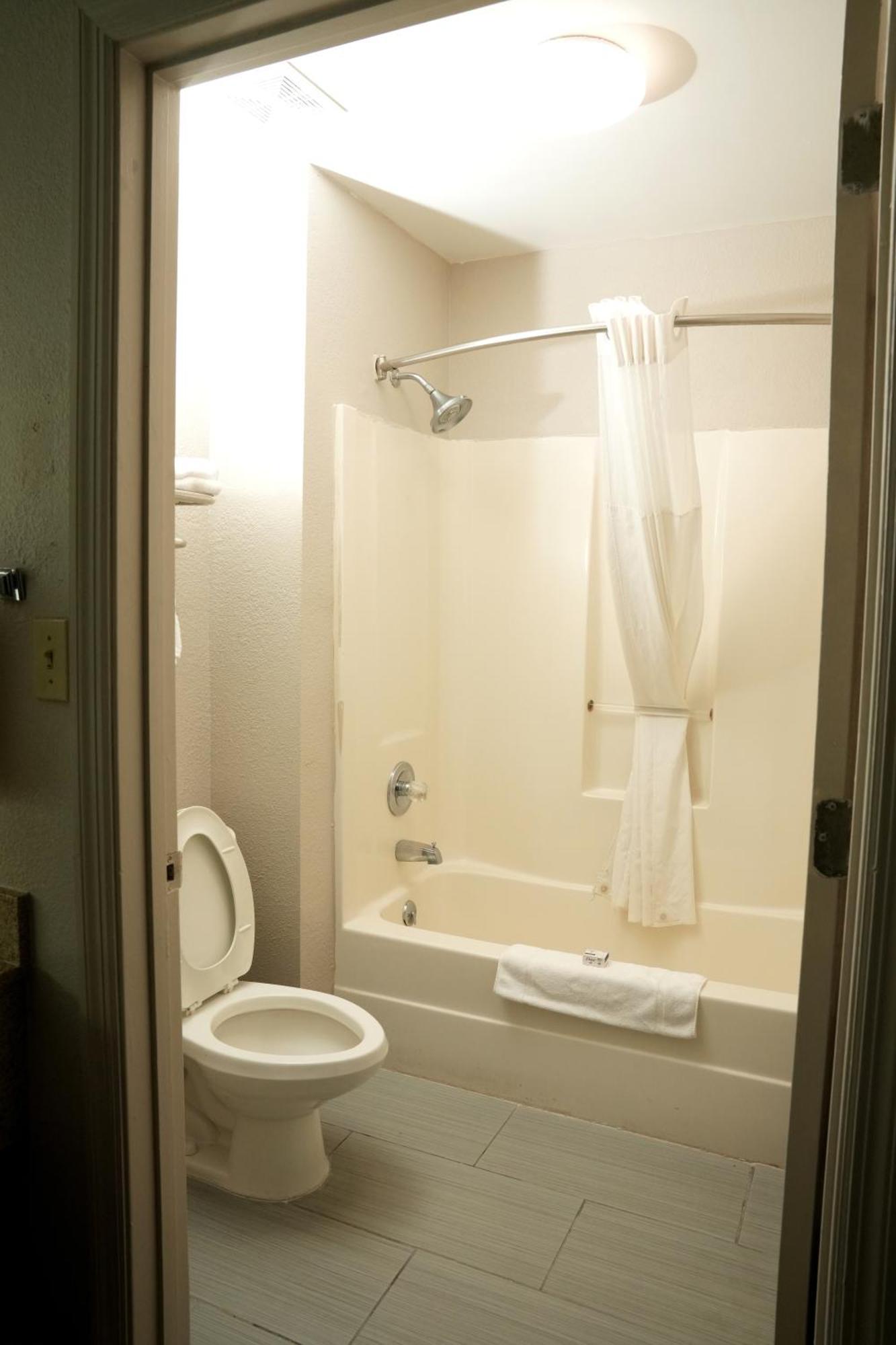 Baymont Inn & Suites Manning Buitenkant foto